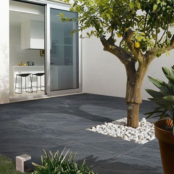 Charcoal Brazilian Slate – Outdoor Porcelain Paving Slabs – 900×600