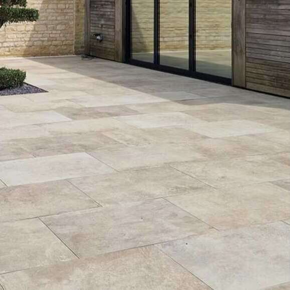 Crema Stone Italian Porcelain Paving Slabs – 1000×500 – 20mm