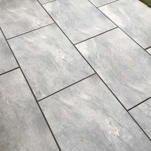 Earthcore Grey Outdoor Porcelain Paving Slabs – 900×600
