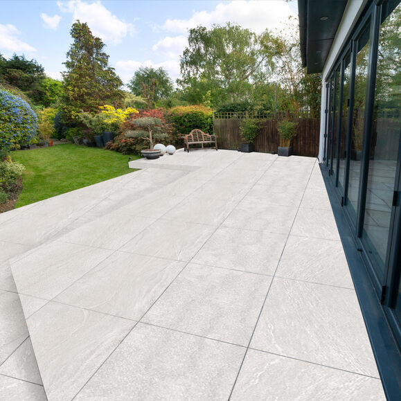 Everest Pearl Outdoor Porcelain Paving Slabs – 900×600