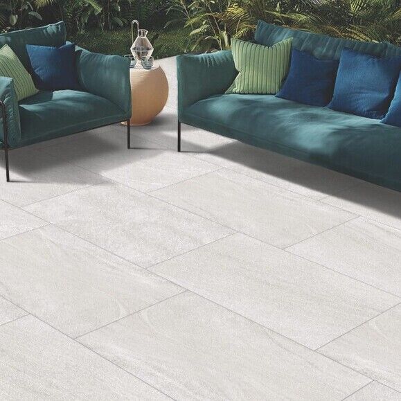Everest Pearl Outdoor Porcelain Paving Slabs – 900×600