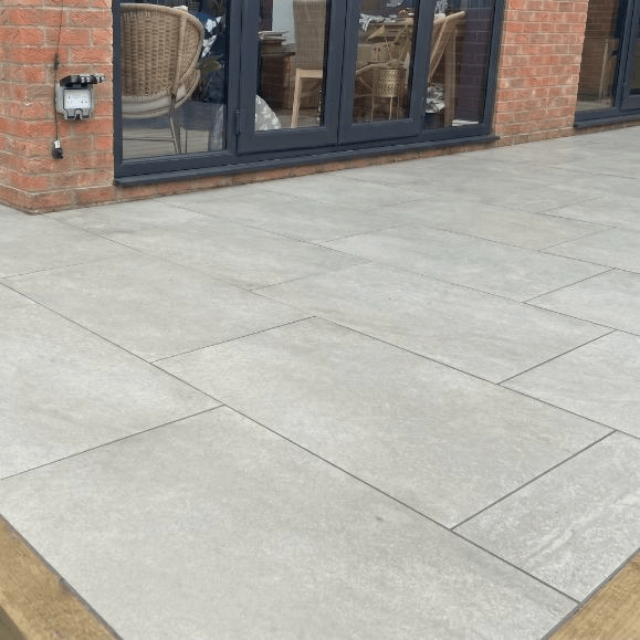 Hammer Stone Grey Outdoor Porcelain Paving Slabs – 900×600 – 20mm