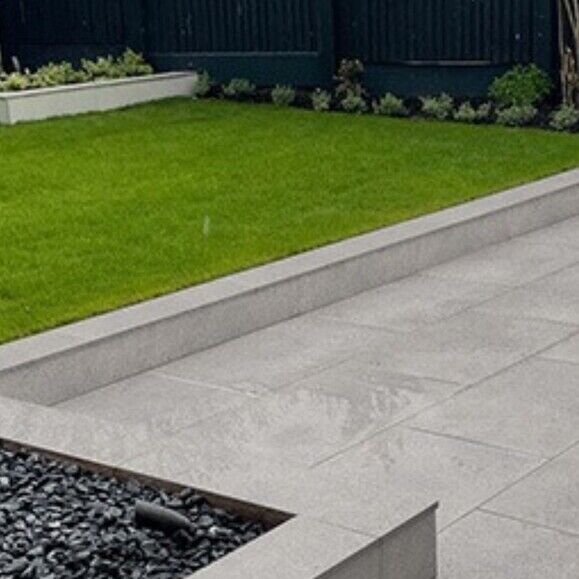 Moon Sand Grey Porcelain Patio Paving Slabs – 900×600