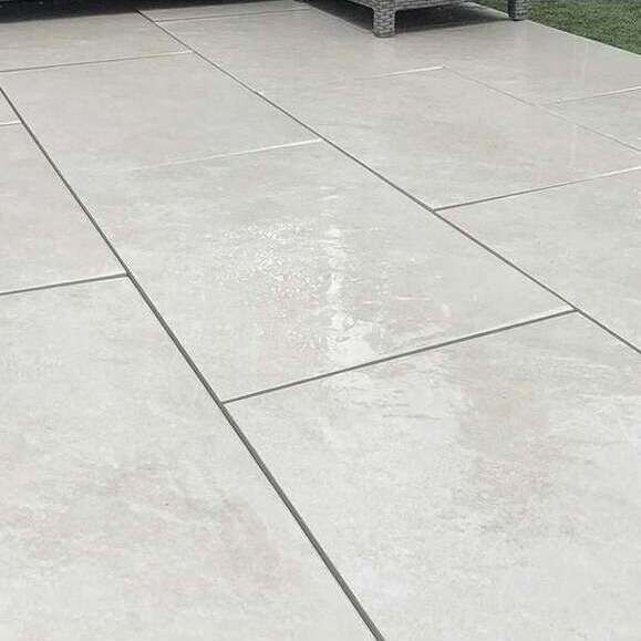 Quartz White Patio Porcelain Paving Slabs – 900×600
