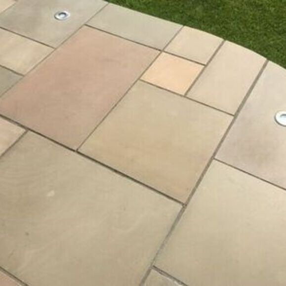 Raj Green Indian Sandstone Patio Paving Slabs - HONED & SAWN Finish