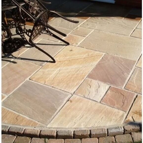 Rippon Buff Indian Sandstone Patio Paving Slabs - NATURAL Finish