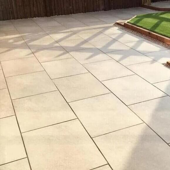 Smoke Beige Outdoor Porcelain Paving Slabs – 900×600 – 20mm