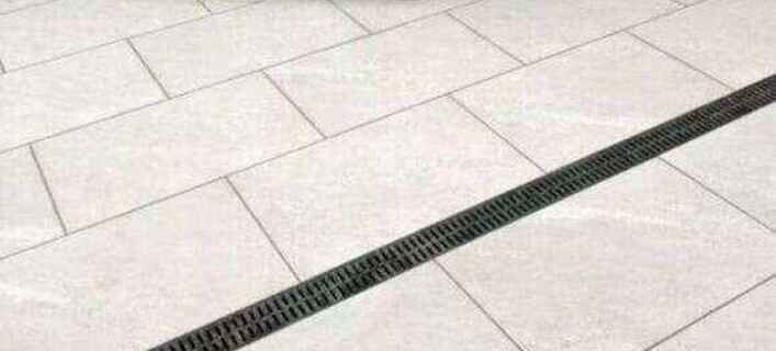 White Porcelain Paving