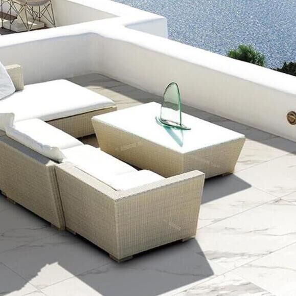 Calacatta Marble Effect –  Anti-Slip Porcelain Patio Slabs – 900×600